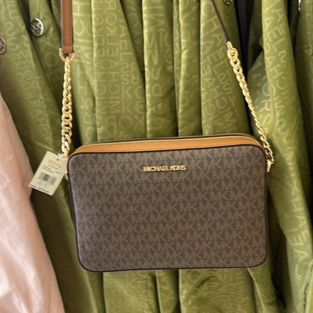 Michael Kors Large Jet Set Item East West Crossbody Brown - Picture 13 of 16